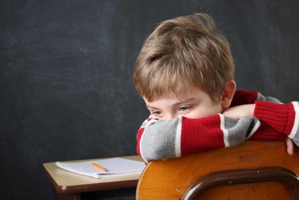 9 comportamenti da attenzionare: come capire se un bambino ha il deficit di attenzione