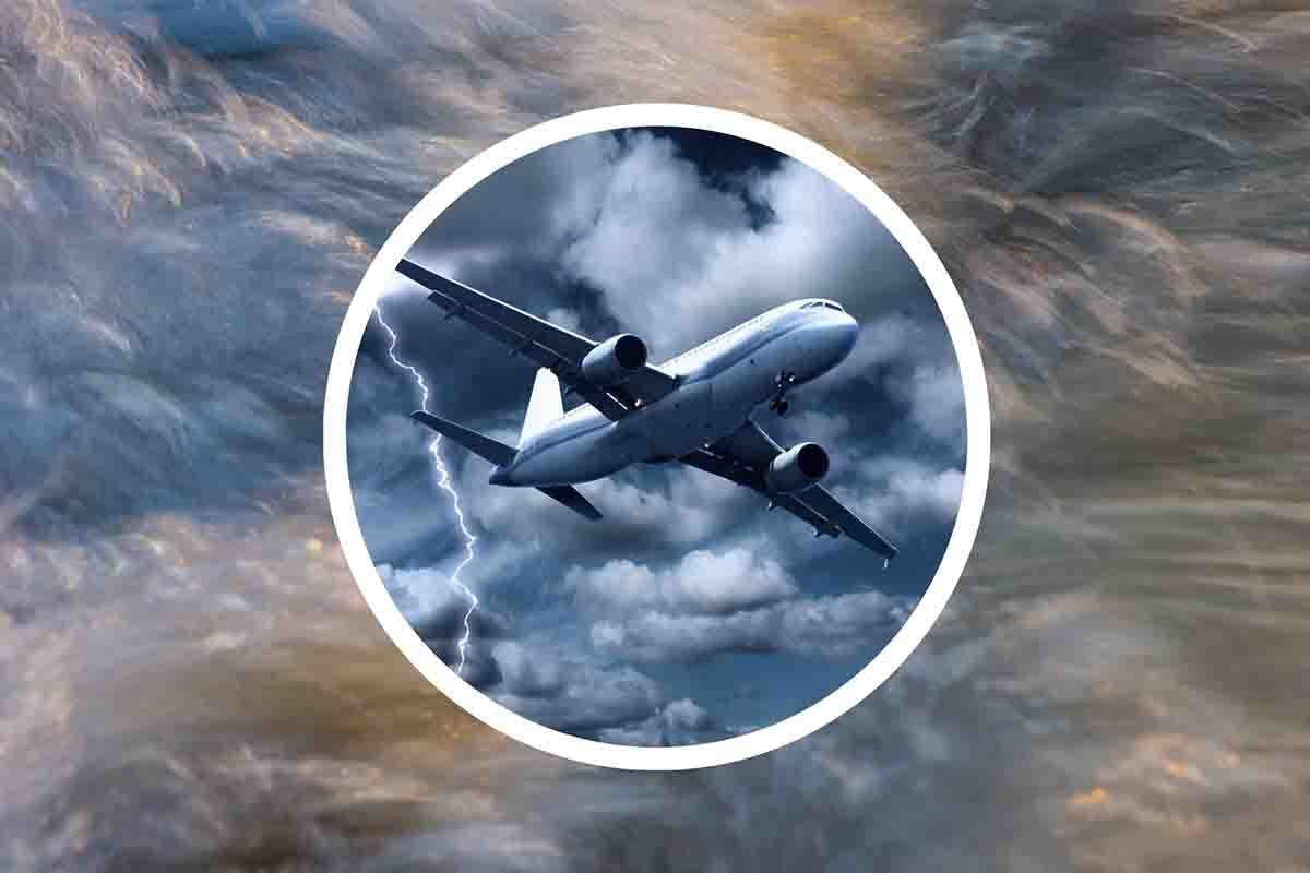 Viaggi aerei, rivelate le rotte più turbolente